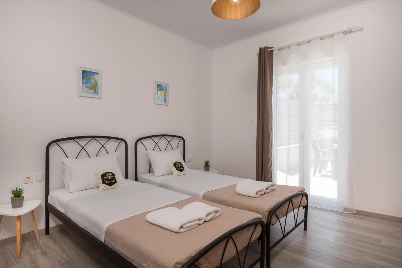 B&M Villas Metochi Siriliou Bagian luar foto