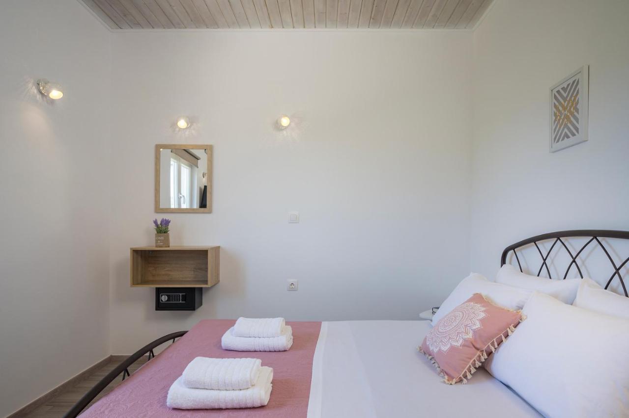 B&M Villas Metochi Siriliou Bagian luar foto