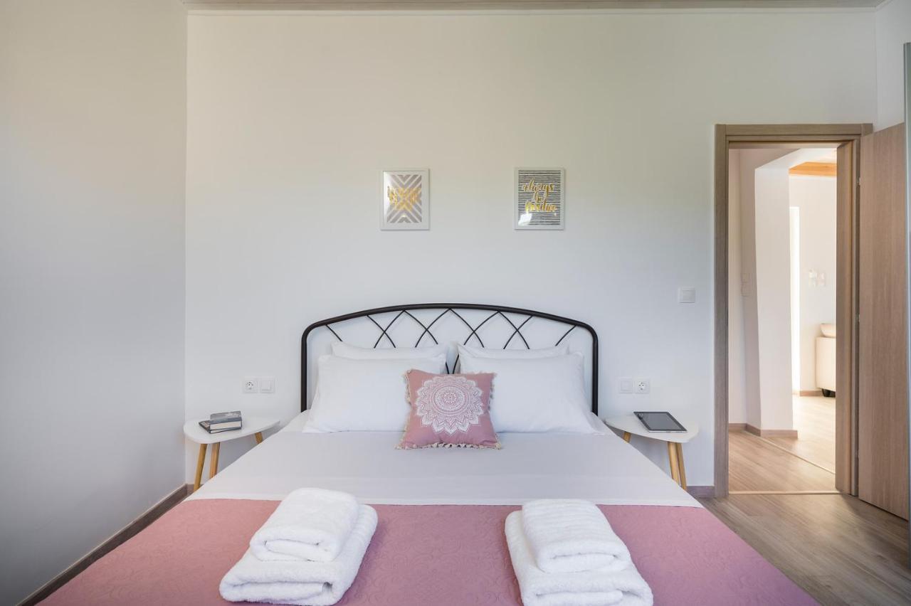 B&M Villas Metochi Siriliou Bagian luar foto